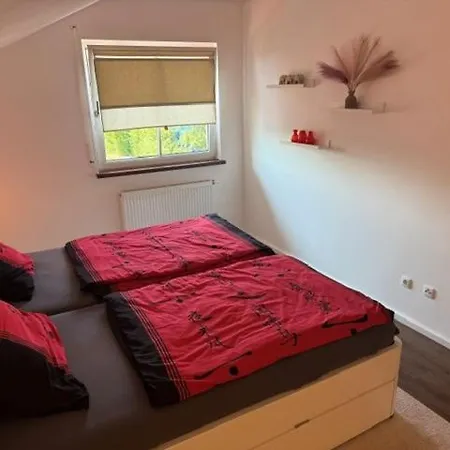 Apartamento Helle Wohlfühlwohnung In Naturnaher Lage Vor München *